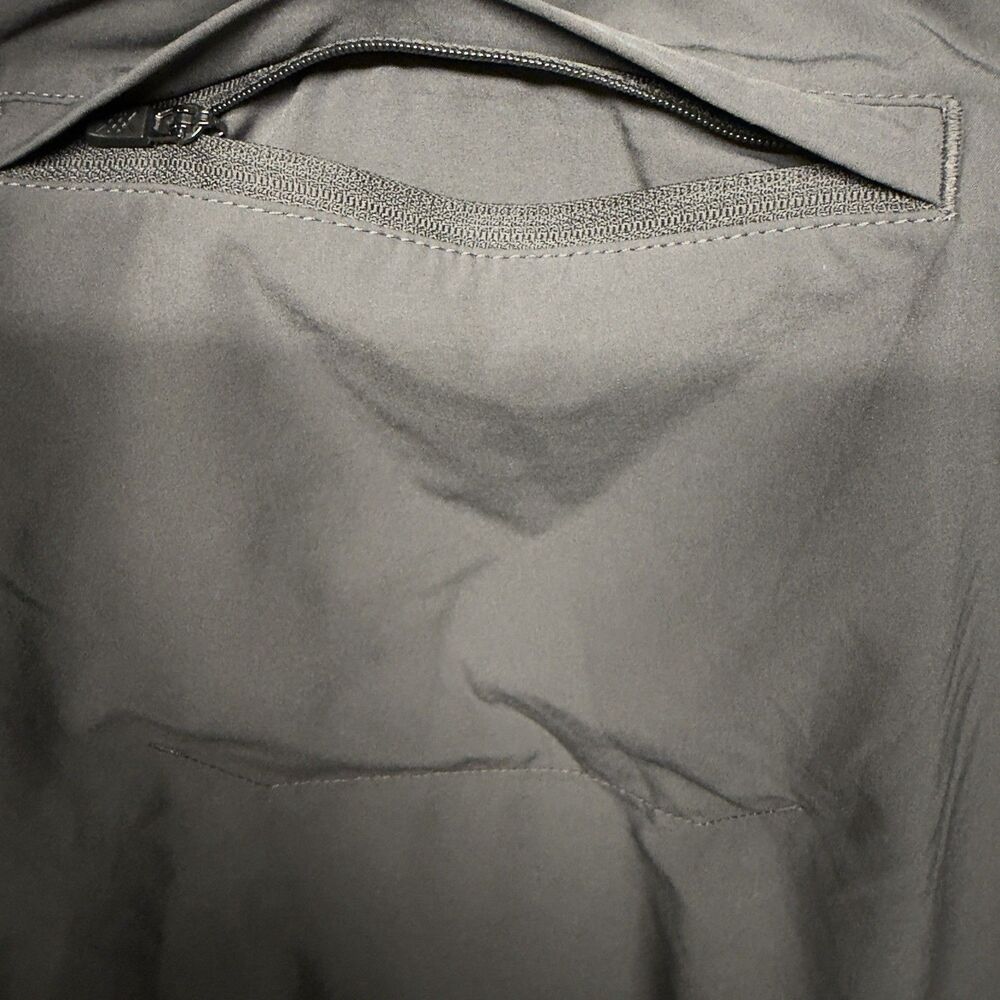 Rhone Mako Shorts Men’s 2XL Gray Performance Athletic Gym Training Workout - Picture 9 of 16